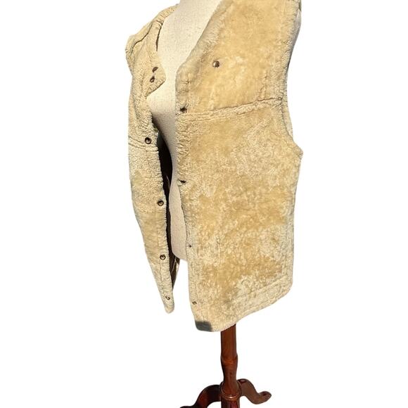 Vintage Handmade Suede Leather Sherpa-Lined Vest Snap Front Pockets - Picture 12 of 16